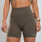 Pump Mid Shorts