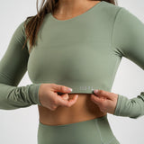 Flow Long Sleeved Crop