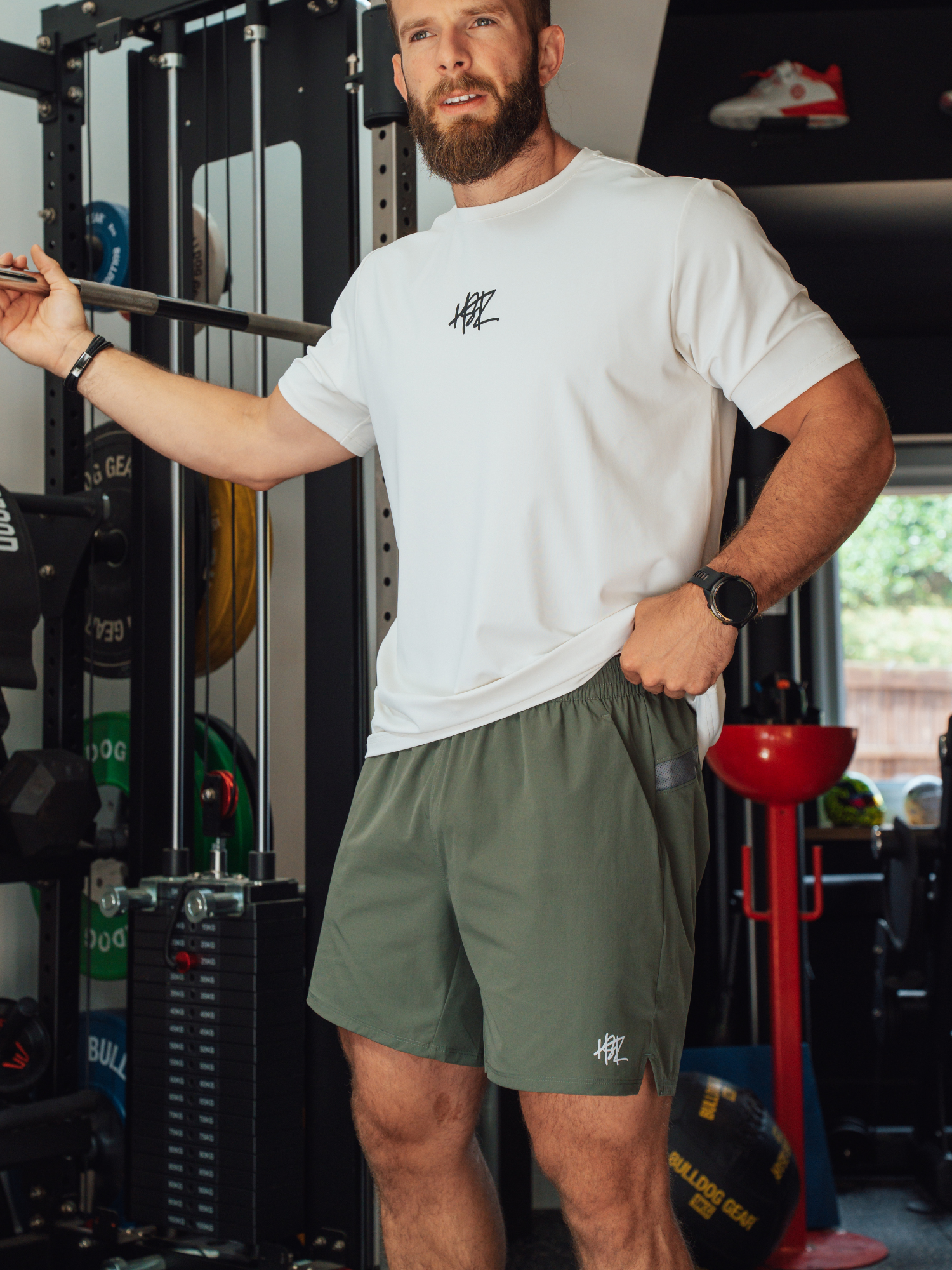 HYBRID SHORTS FOR HYBRID GOALS